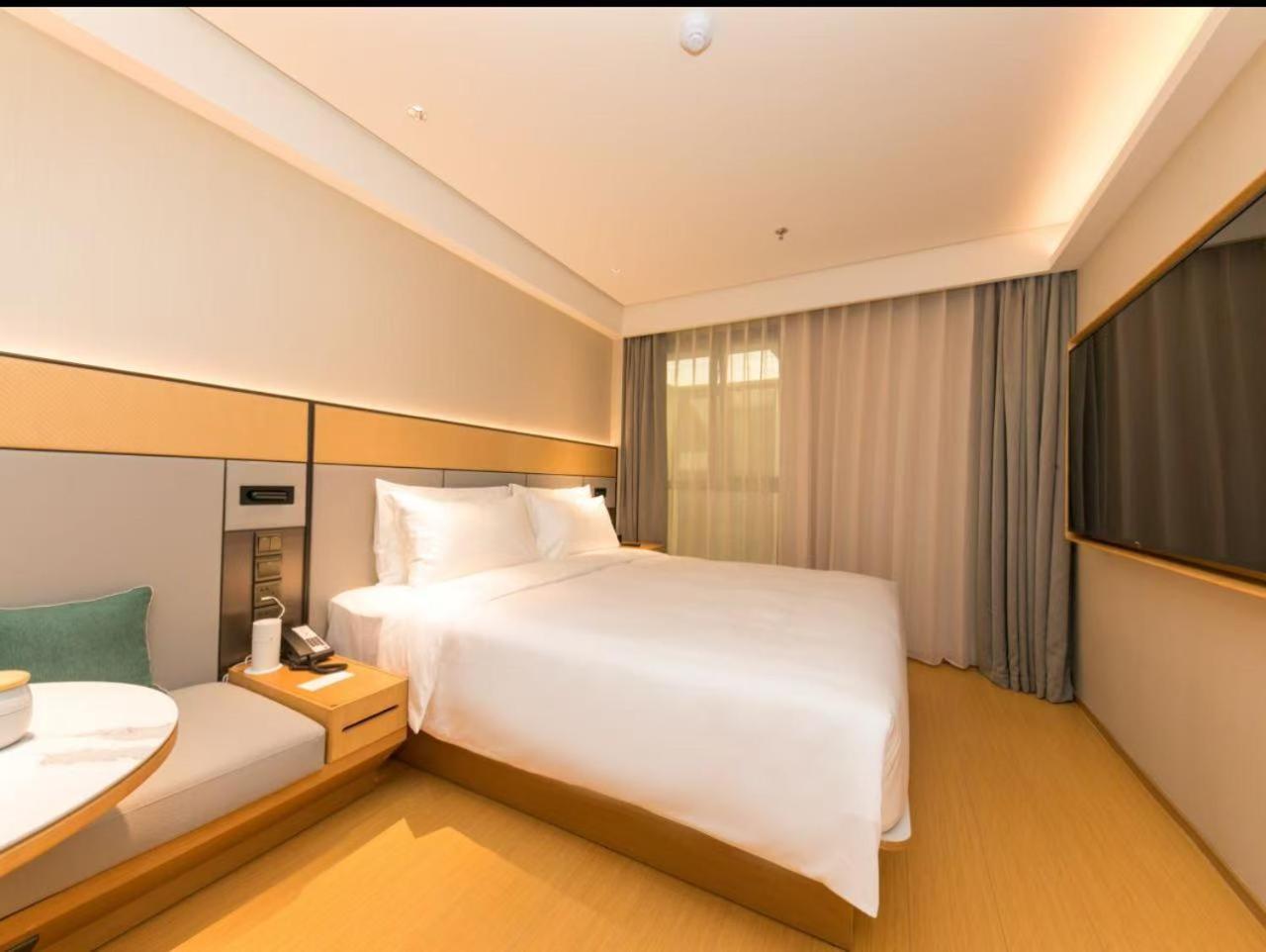 Ji Huangxing Road Subway Station Hotel Xangai